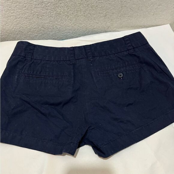 J. Crew Women's Navy Blue Chino Broken-In Cotton Shorts Size 4 GUC - Picture 6 of 7